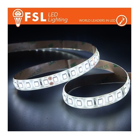 Acquista Striscia LED 12W/m 4000K IP65 SILICON 2835 24V 120led/m 5m...