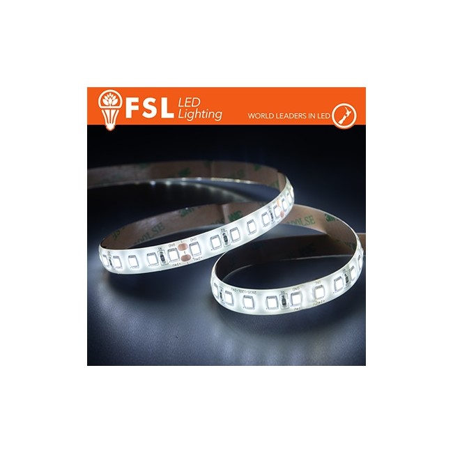 Acquista Striscia LED 12W/m 4000K IP65 SILICON 2835 24V 120led/m 5m...